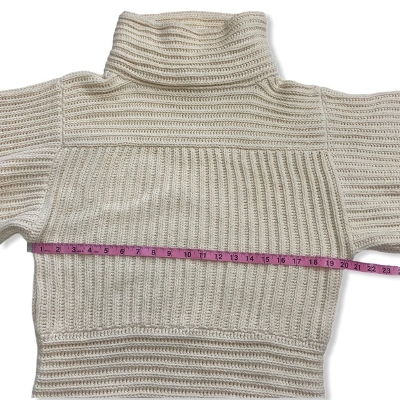 Atelier Camille Oversized Knit Sweater - Picture 7 of 13